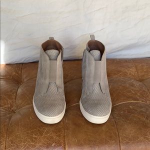 Lines Paola Anna wedge sneaker